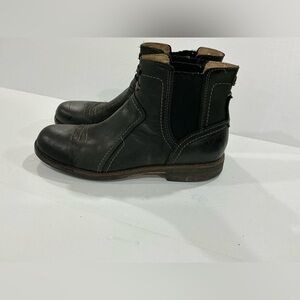 Clarks Dark Leather Men's Boots